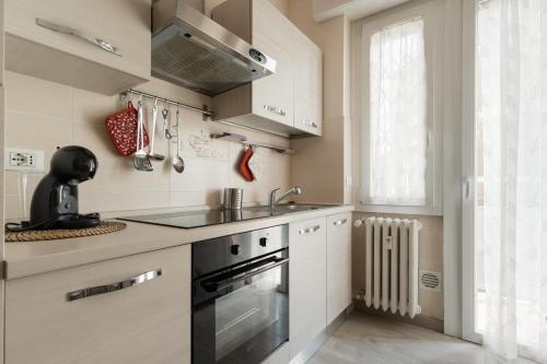 GuestHost - Balcony Flat X3 Linate Airport MM4