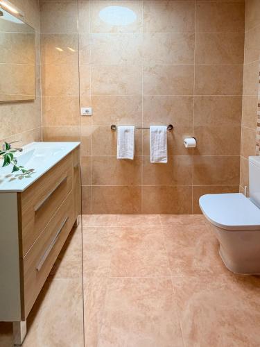 Playa Blanca - Villa Vista Oceana - Stunning 5 Bedroom Modern Villa with Private Heated Pool and Ocean Views