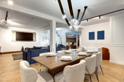 Bluestay 165 - Spacieux Appartement à Paris