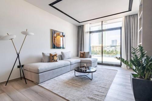 1bedroom unit with study room