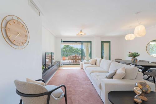 Top floor apartment first line Golf Torrequebrada