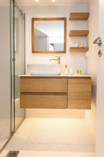 Stylish Flat Near Athens Center