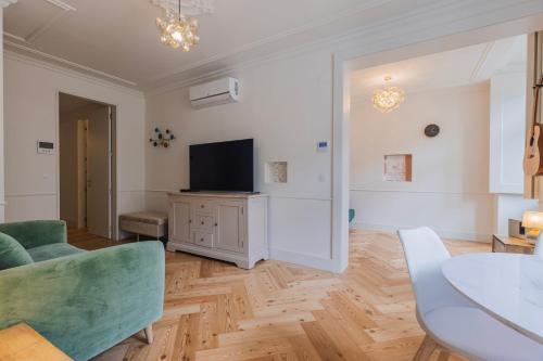 Luxury Flat in Lisbon Downtown Douradores Street