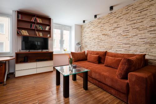 Bednarska Royal Route Apartment by BookingHost