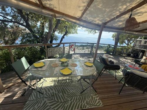 Vue mer imprenable et ambiance cocooning
