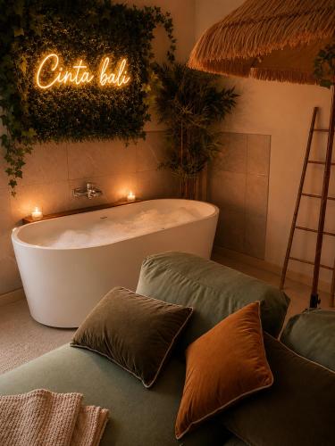Suite Bali SPA et sauna privé - Châteaux de la Loire