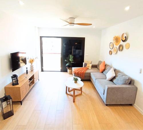 Cozy-Central Apartment4