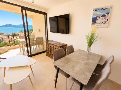 Villa Francia T1bis, 4P, Parking, Terrasse vue mer, Piscine, Tennis