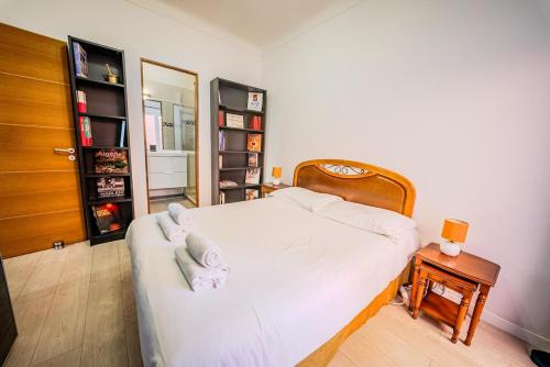 Port Lympia lovely Apartment with Balcony & AC