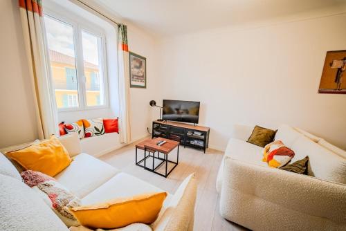 Port Lympia lovely Apartment with Balcony & AC