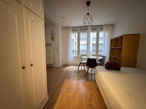 Montmartre charmant studio