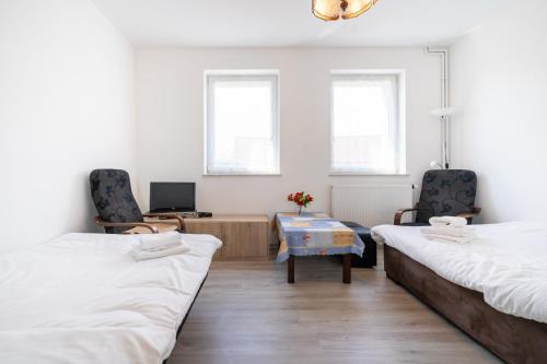 Staromiejska Standard Apartments by BookingHost