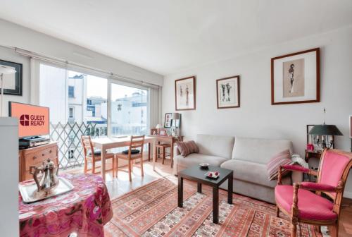 GuestReady – Charm comfort in the Batignolles