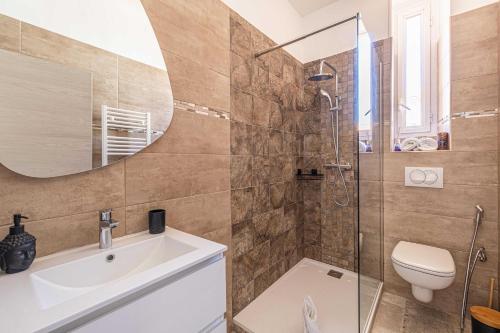 Modern apartment a c 1BR 4P - Heart of Cannes