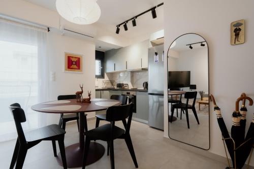 1BR Suite Apt, City Views, Metro, Pvt Parking