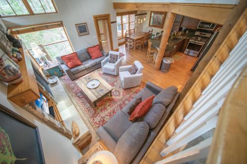an overhead view of a living room and dining room at Starfire 1979 by SummitCove Lodging in Colorado in Keystone