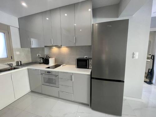 Poseidonos, two bedrooms, Damaskinou apartments
