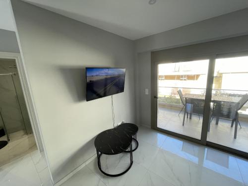 Poseidonos, two bedrooms, Damaskinou apartments