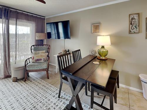 Hilton Head Beach & Tennis by Hilton Head Retreats photo 13