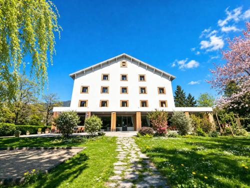 Logis Hôtels La Crémaillère