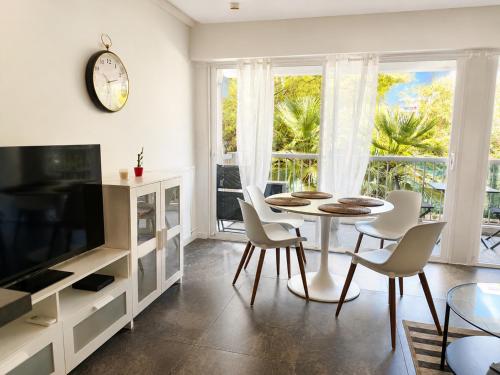 One Bedroom Cannes