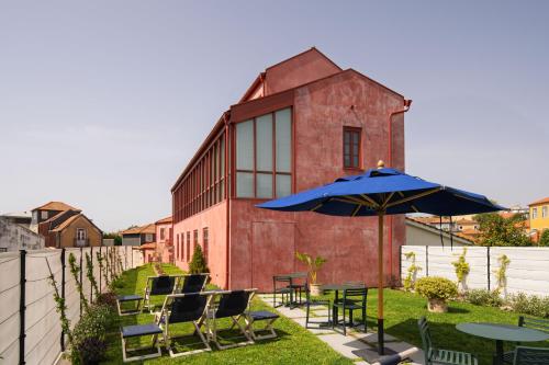 Porto Arts Club Apartments by Feel Discovery