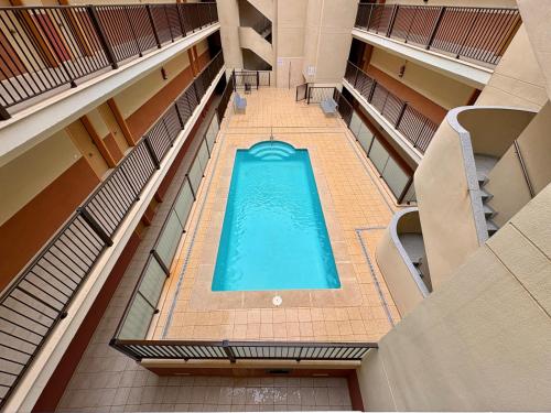 Apartamento con piscina en llandels para la familia