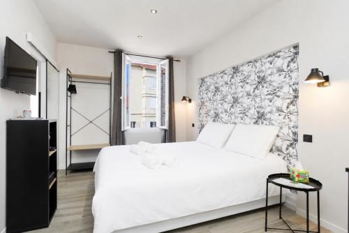 Studio N - Ascenseur - 2 min du Palais - Climatisé