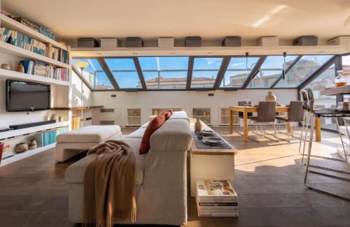 Homeby, Attico Torlonia