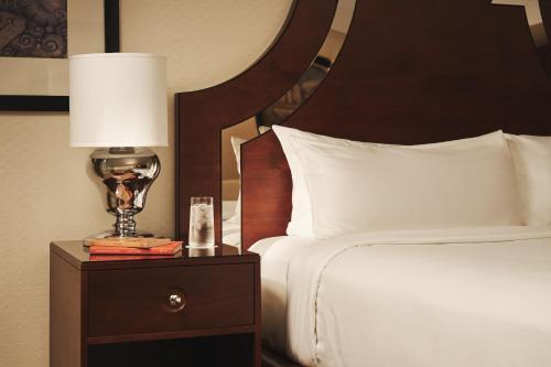 L'Hermitage Hotel — Bedroom