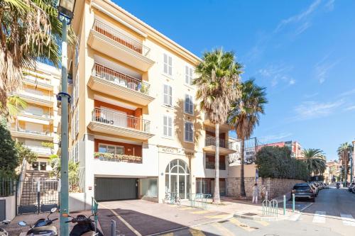 Royale Sejour - Apt - Happy Rentals