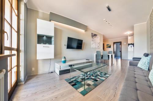 Μια τηλεόραση ή/και κέντρο ψυχαγωγίας στο Bulwar Portowy, Sun & Snow