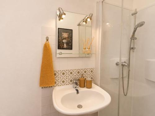 Duplex Calme Lumineux - CHU & Eau-de-Robec