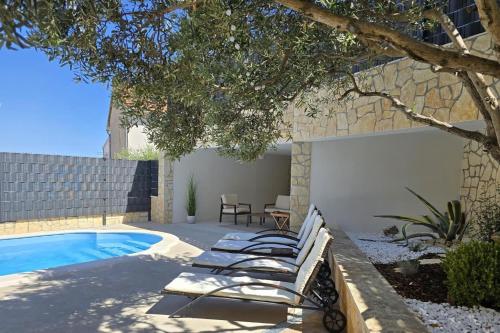 Family-friendly apartments with swimming pool Businci, Ciovo - 25833