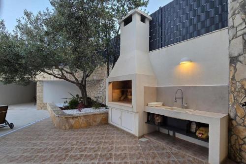 Family-friendly apartments with swimming pool Businci, Ciovo - 25833