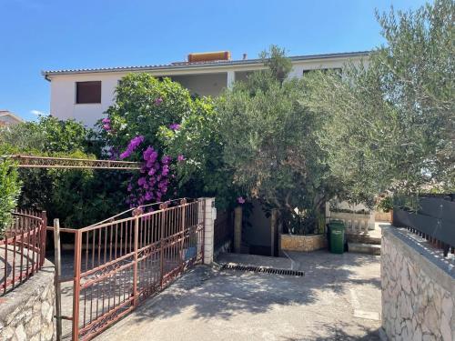 Apartments with parking space Businci, Ciovo - 25931