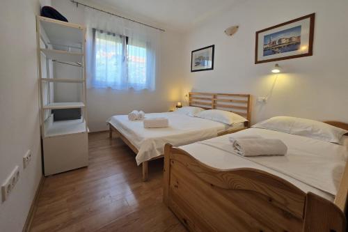 Apartments with parking space Businci, Ciovo - 25931
