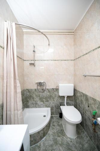 Apartments by the sea Biograd na Moru, Biograd - 25467