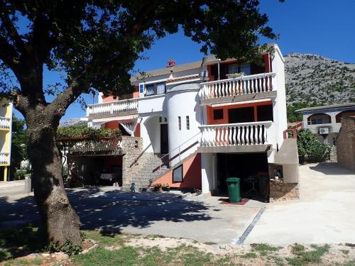 Apartments with parking space Starigrad, Paklenica - 25820
