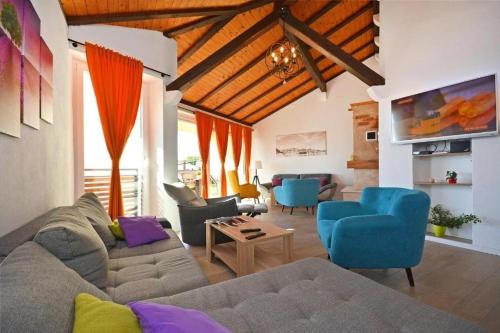 Holiday house with a parking space Hvar - 25860