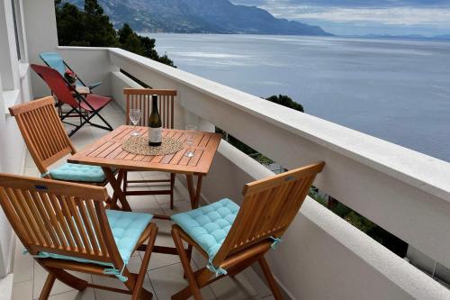 Apartments with parking space Marusici, Omis - 25687