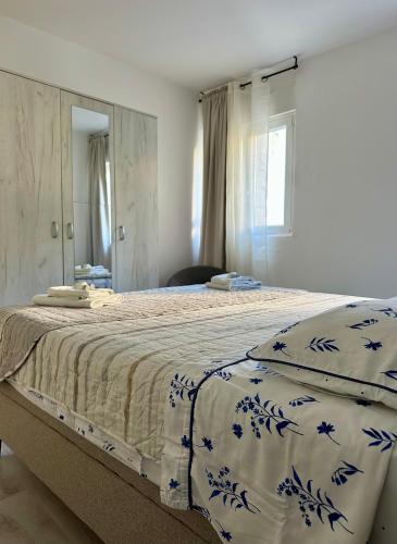 Apartments with WiFi Hvar - 25858