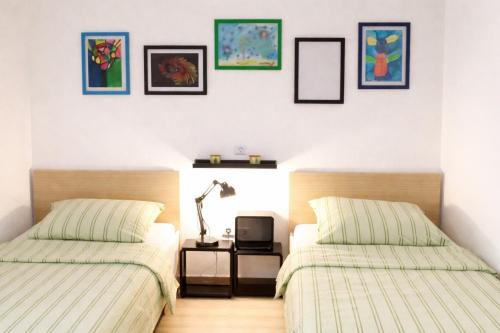 Apartments by the sea Baska, Krk - 25942