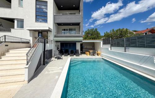Villa Moonstone
