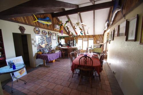 Εστιατόριο ή άλλο μέρος για φαγητό στο Whitebird Summit Lodge