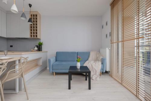 Family Apartment with 2 Bedrooms & Balcony in Warsaw by Noclegi Renters