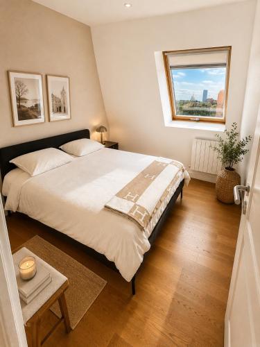 Luxury Avenue des Champs-Elysees 4 Bedrooms