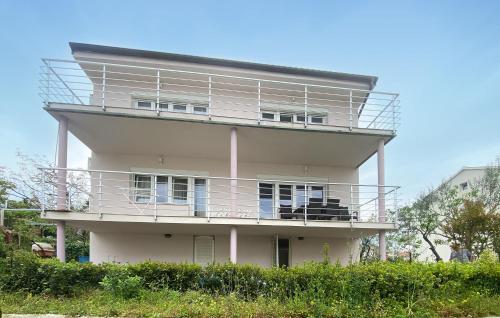 Lovely Apartment In Krk With Wifi