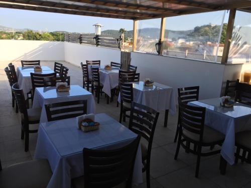 Pousada Vila Forte 레스토랑 또는 맛집