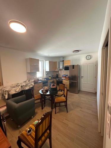 E105 Home